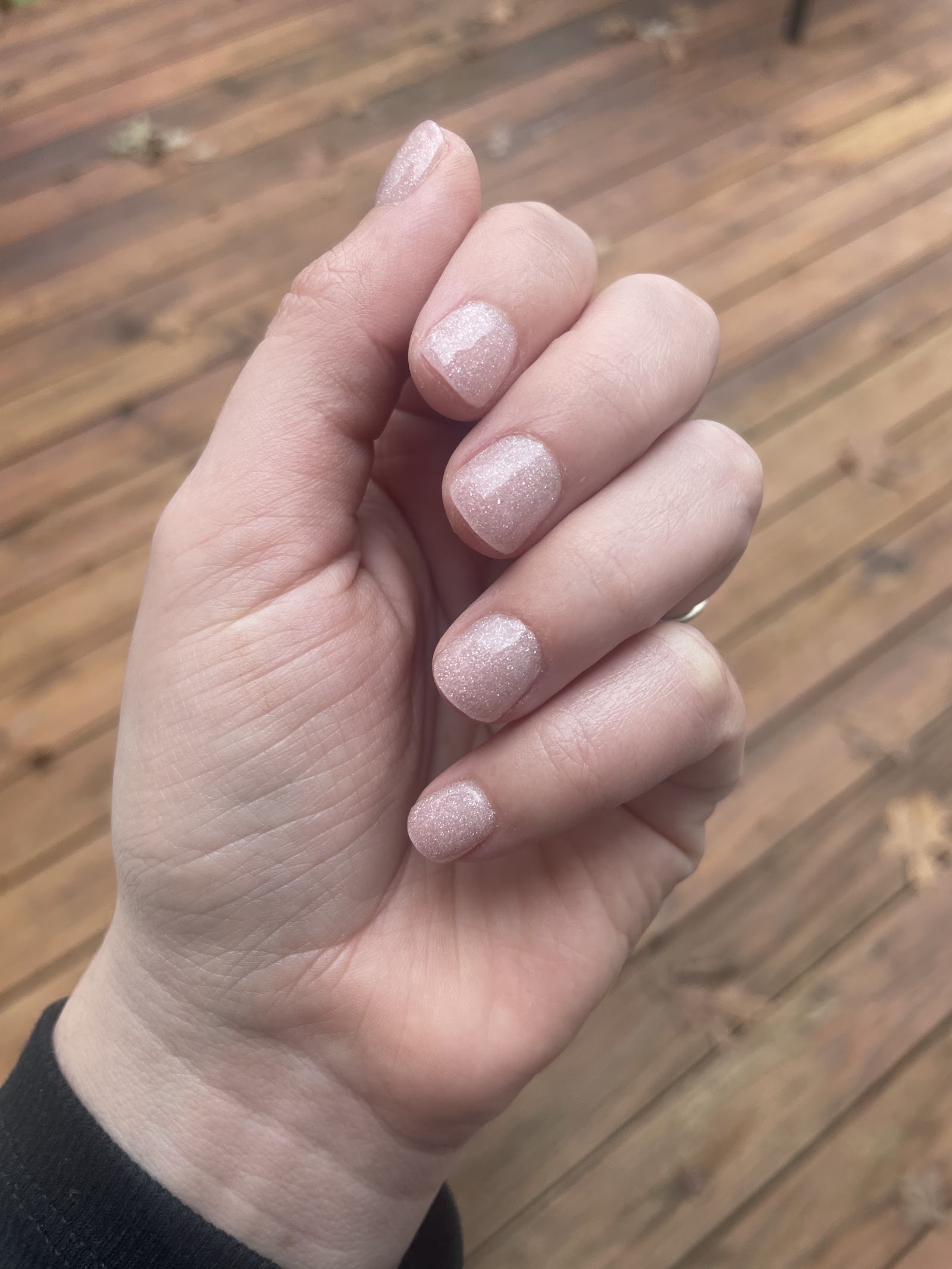 Elegant Nails Waxing Spa nail photo 2